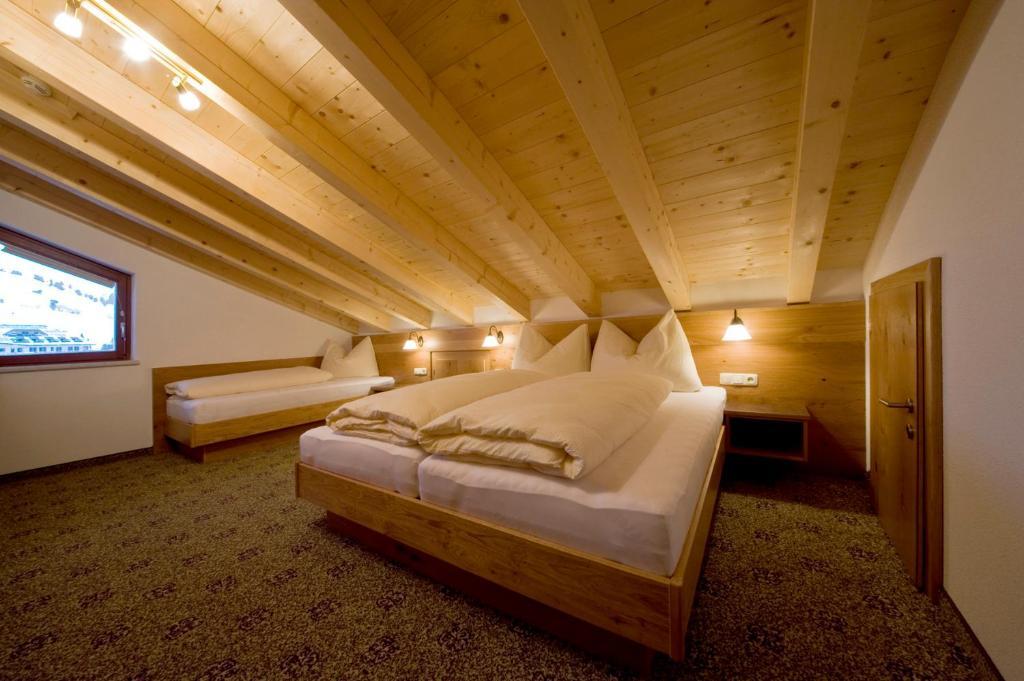 Sonnenplateau Apartment Serfaus